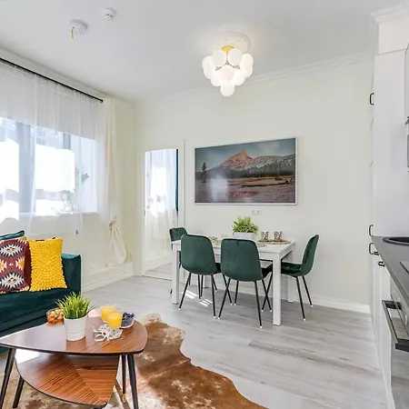 Tallinn City Center 2-Bedroom Apartment With Two Kitchen And Two Bathroom * Reval