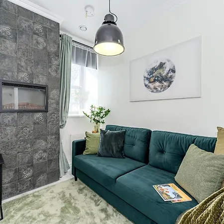 Apartment Tallinn City Center 2-Bedroom Apartment With Two Kitchen And Two Bathroom Reval