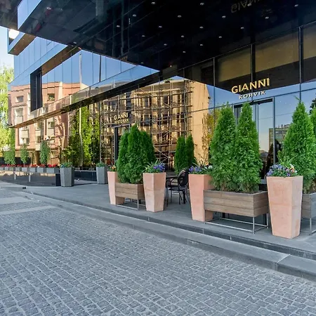 شقة Tallinn City Center 2-Bedroom Apartment With Two Kitchen And Two Bathroom *