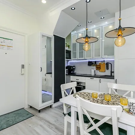 Διαμέρισμα Tallinn City Center 2-Bedroom Apartment With Two Kitchen And Two Bathroom